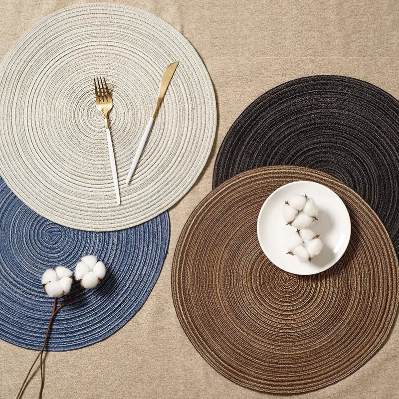 Jogo com 6 Jogos Americanos Redondos e Porta-Copos – Trançados, Laváveis, Resistente ao Calor – Jogos de Mesa e Porta-Copos para Mesa de Jantar